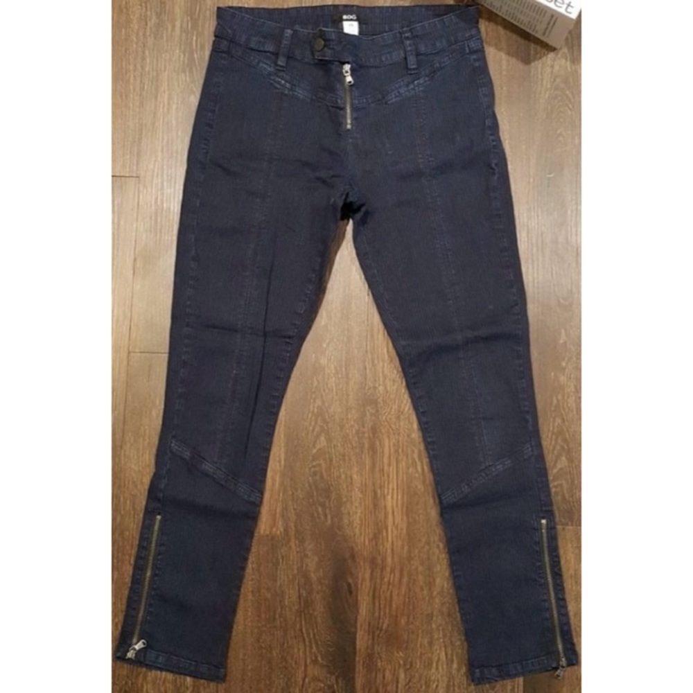 BDG Urban Outfitters Cord Style Low-Rise Jeans Size 25 Women's Zippered Ankles